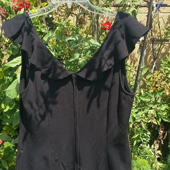 Black 1X dress from Wrapper - Picture 3 of 5